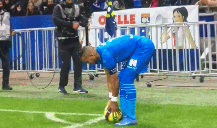 孔帕尼：我们为下半赛季奠定良好基础，保持信念就有机会夺冠（孔帕尼：下半程基础已夯实，坚持信念就有望夺冠）