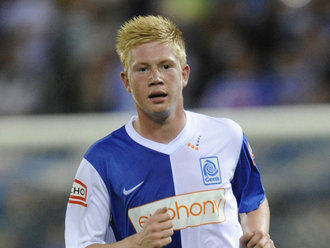 足球报：柔佛新山疑似使用停赛球员，海港队尚未确定是否上诉（足球报：柔佛新山或派停赛球员出战，海港尚未决定是否申诉）